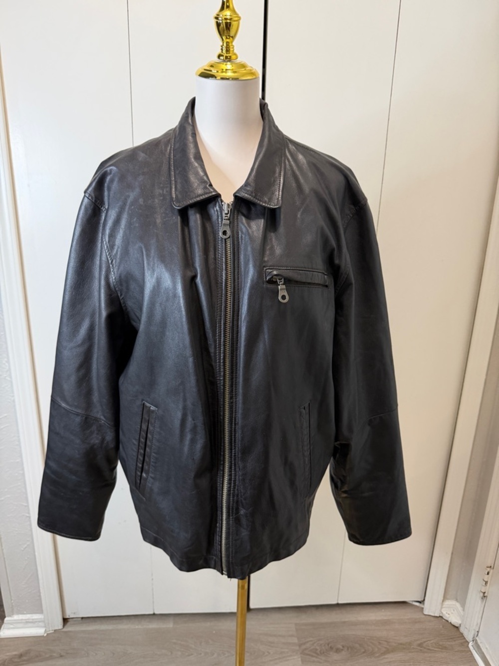 Wilsons Leather Men's Black Leather Bomber Jacket